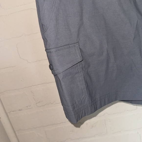 Eddie Bauer shorts gray cargo pocket NWT NEW sz 16 stretch cinder grey - Picture 2 of 7